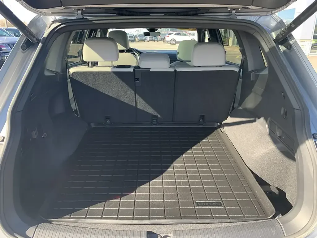Volkswagen Tiguan снимка Volkswagen Tiguan