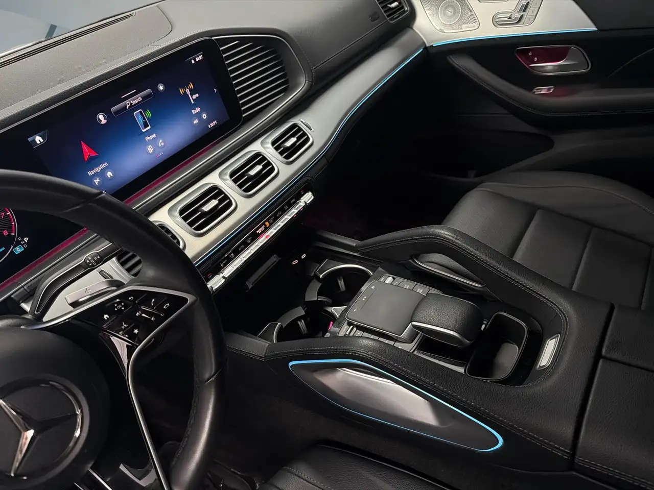 Mercedes-Benz GLE снимка Mercedes-Benz GLE