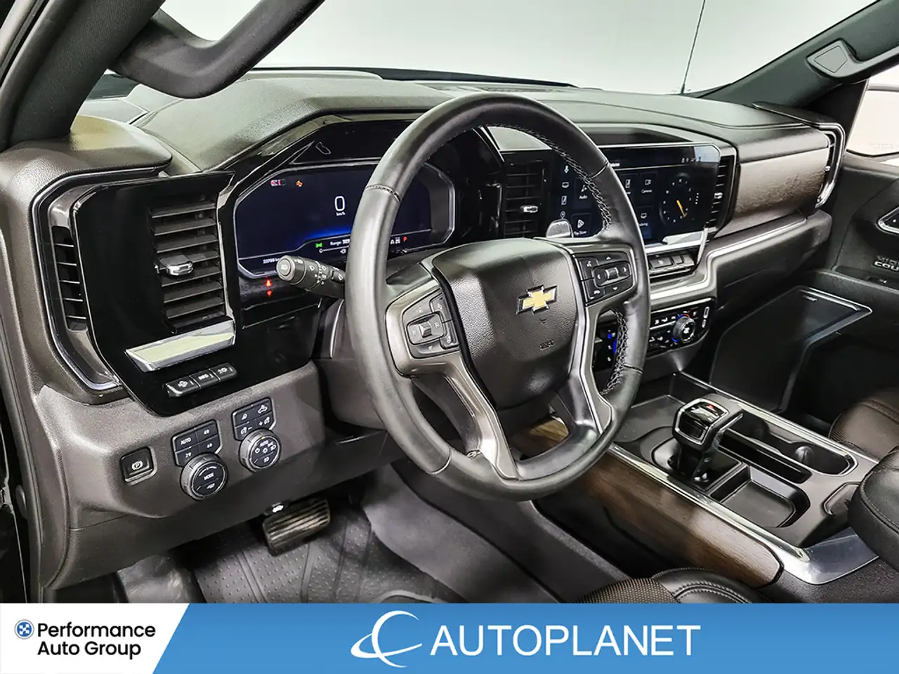 Chevrolet Silverado 1500 снимка Chevrolet Silverado 1500