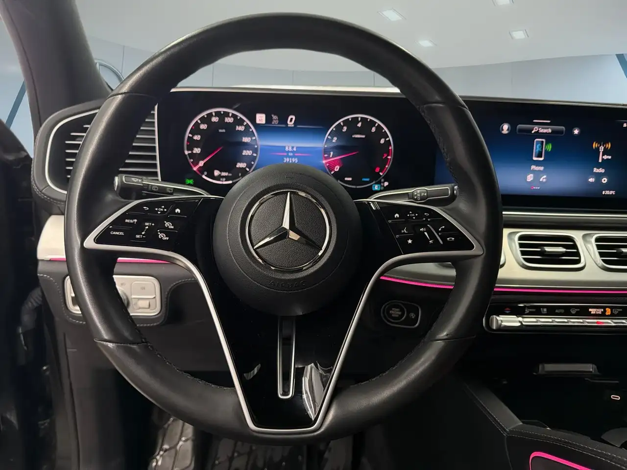 Mercedes-Benz GLE снимка Mercedes-Benz GLE