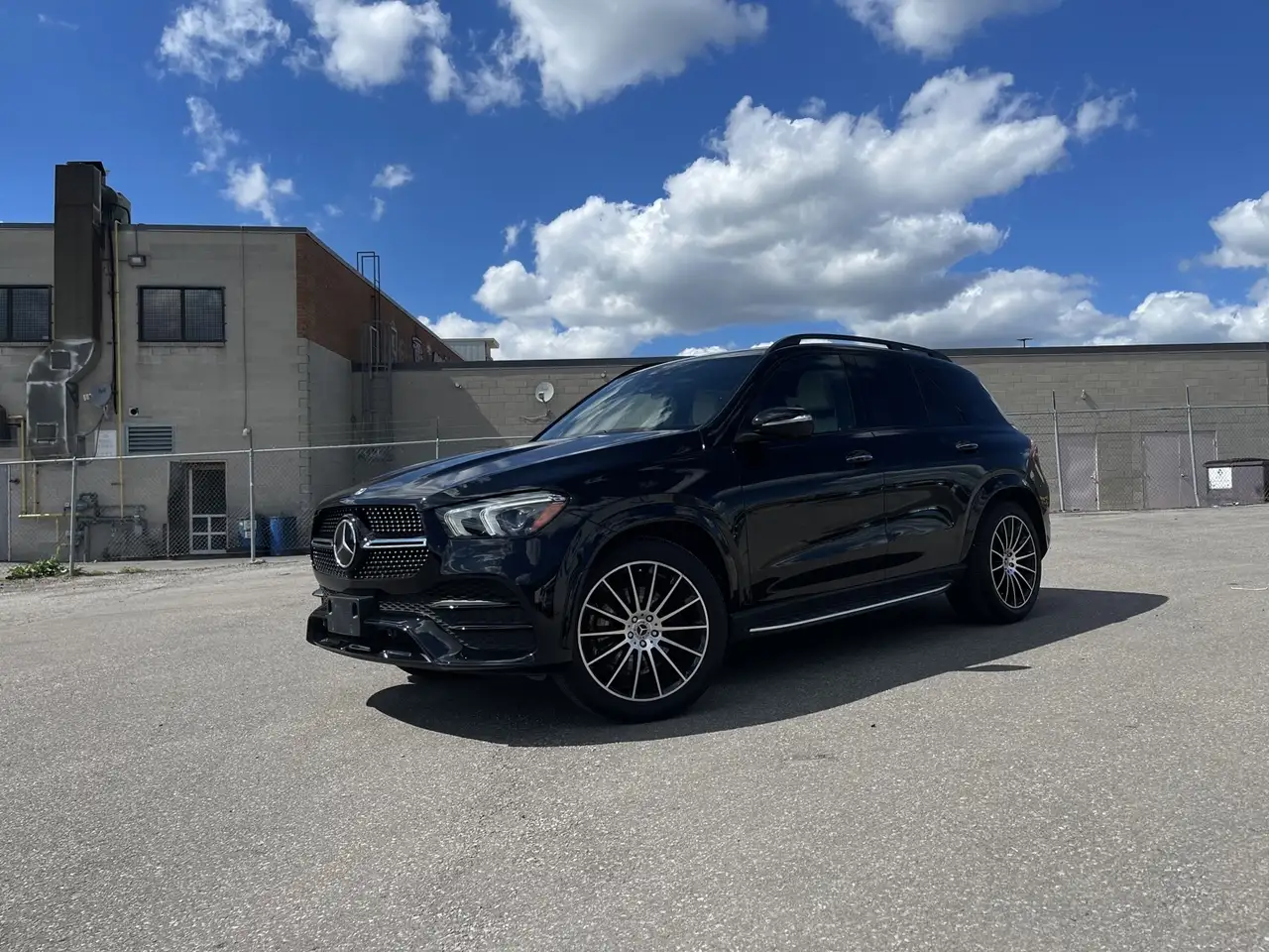 Mercedes-Benz GLE снимка Mercedes-Benz GLE