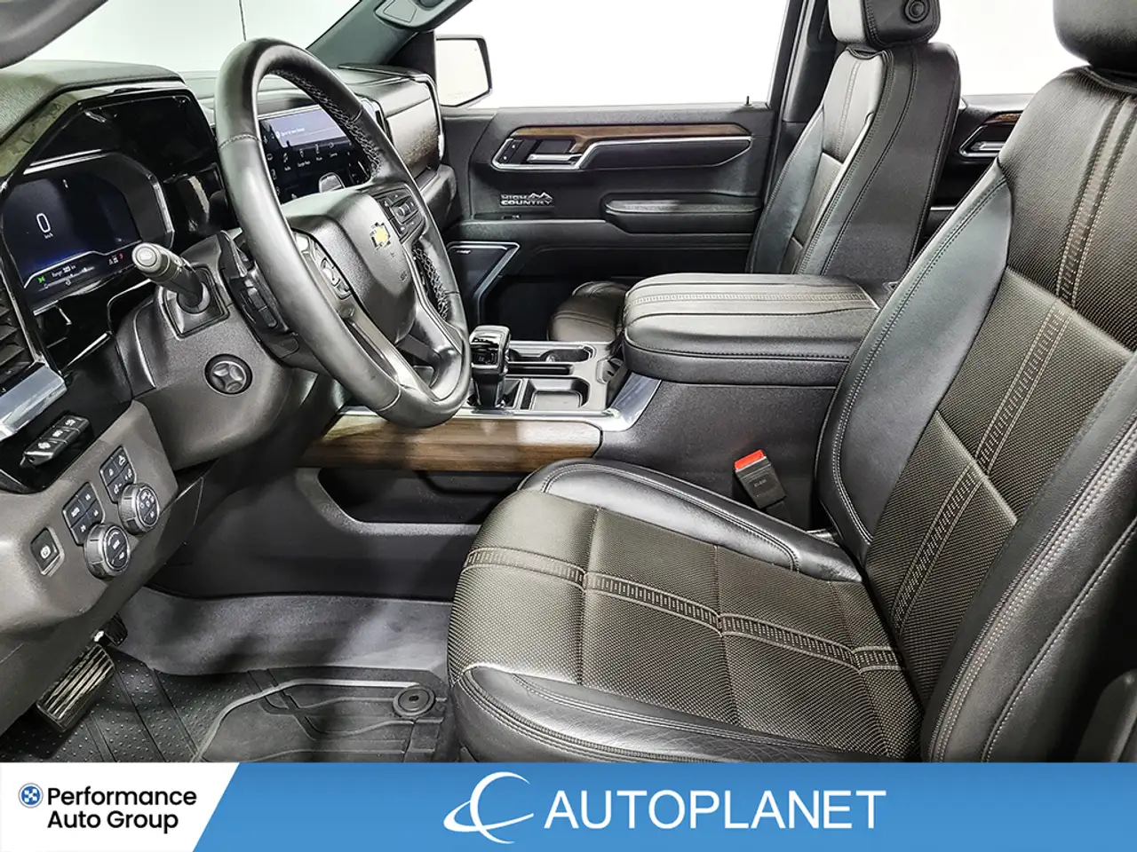 Chevrolet Silverado 1500 снимка Chevrolet Silverado 1500