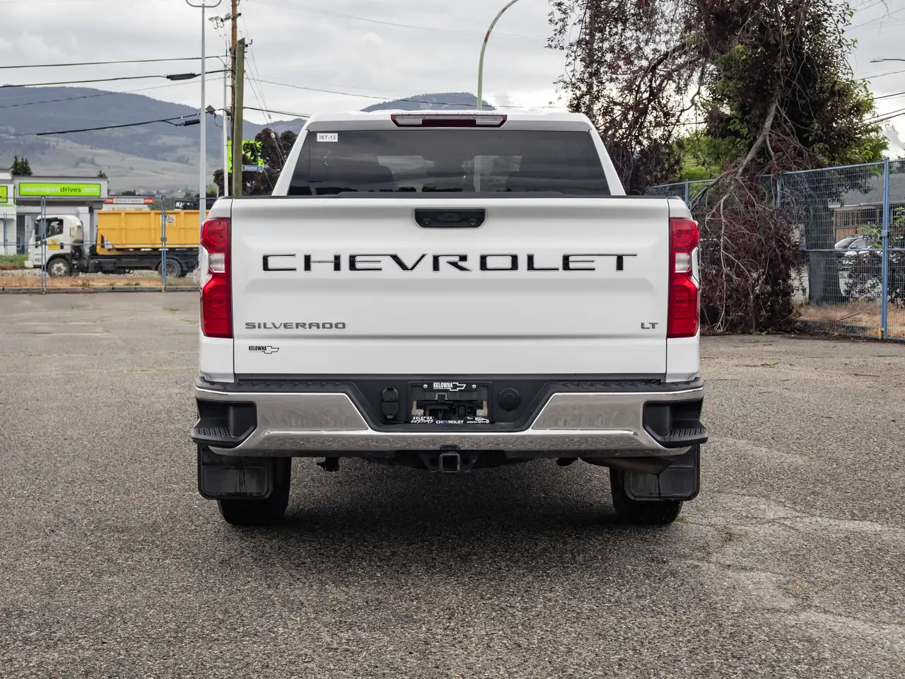 Chevrolet Silverado 1500 photo Chevrolet Silverado 1500
