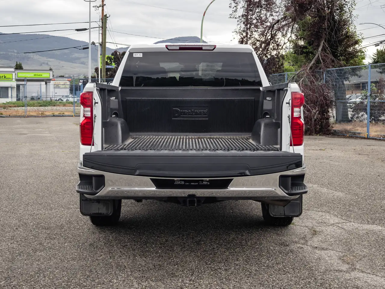 Chevrolet Silverado 1500 photo Chevrolet Silverado 1500