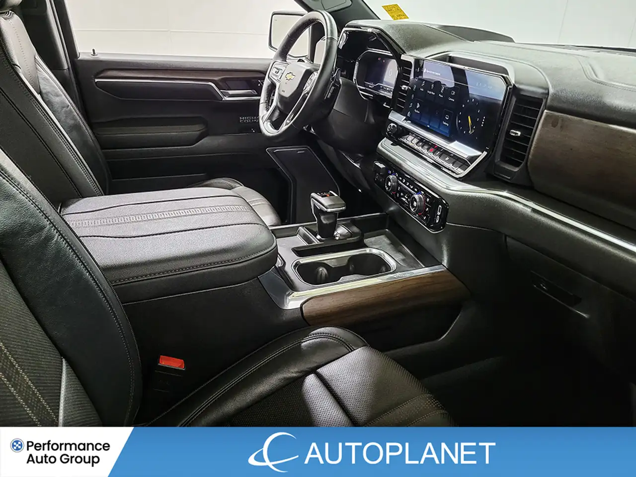 Chevrolet Silverado 1500 снимка Chevrolet Silverado 1500