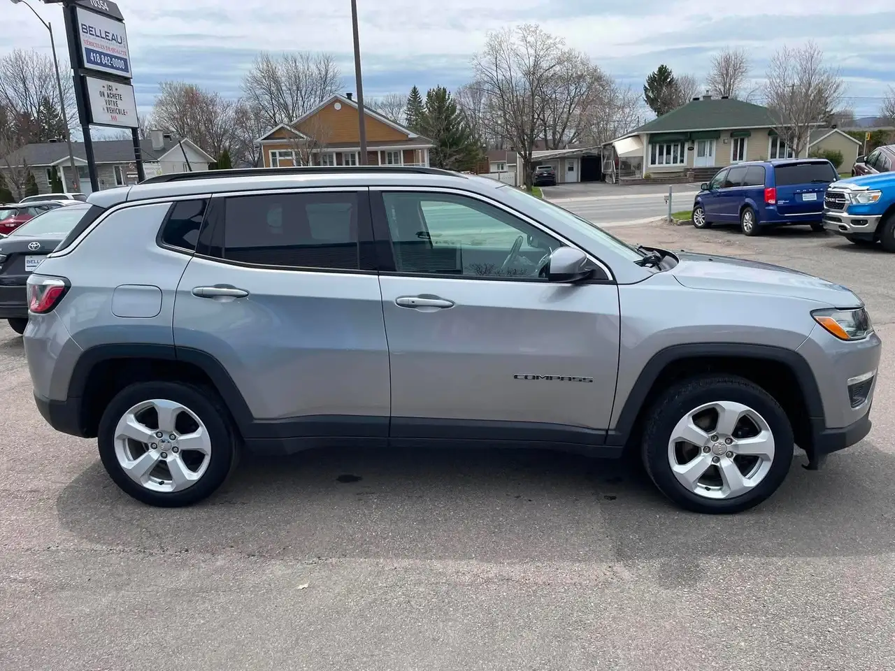 Jeep Compass photo Jeep Compass