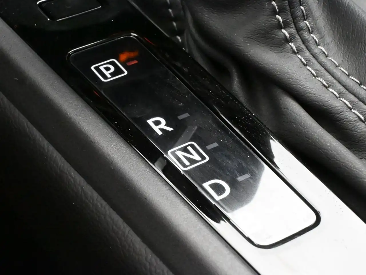 Nissan Sentra снимка Nissan Sentra