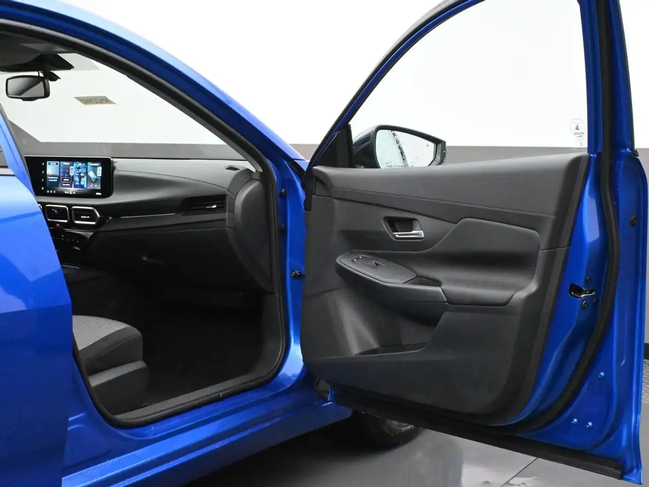 Nissan Sentra снимка Nissan Sentra