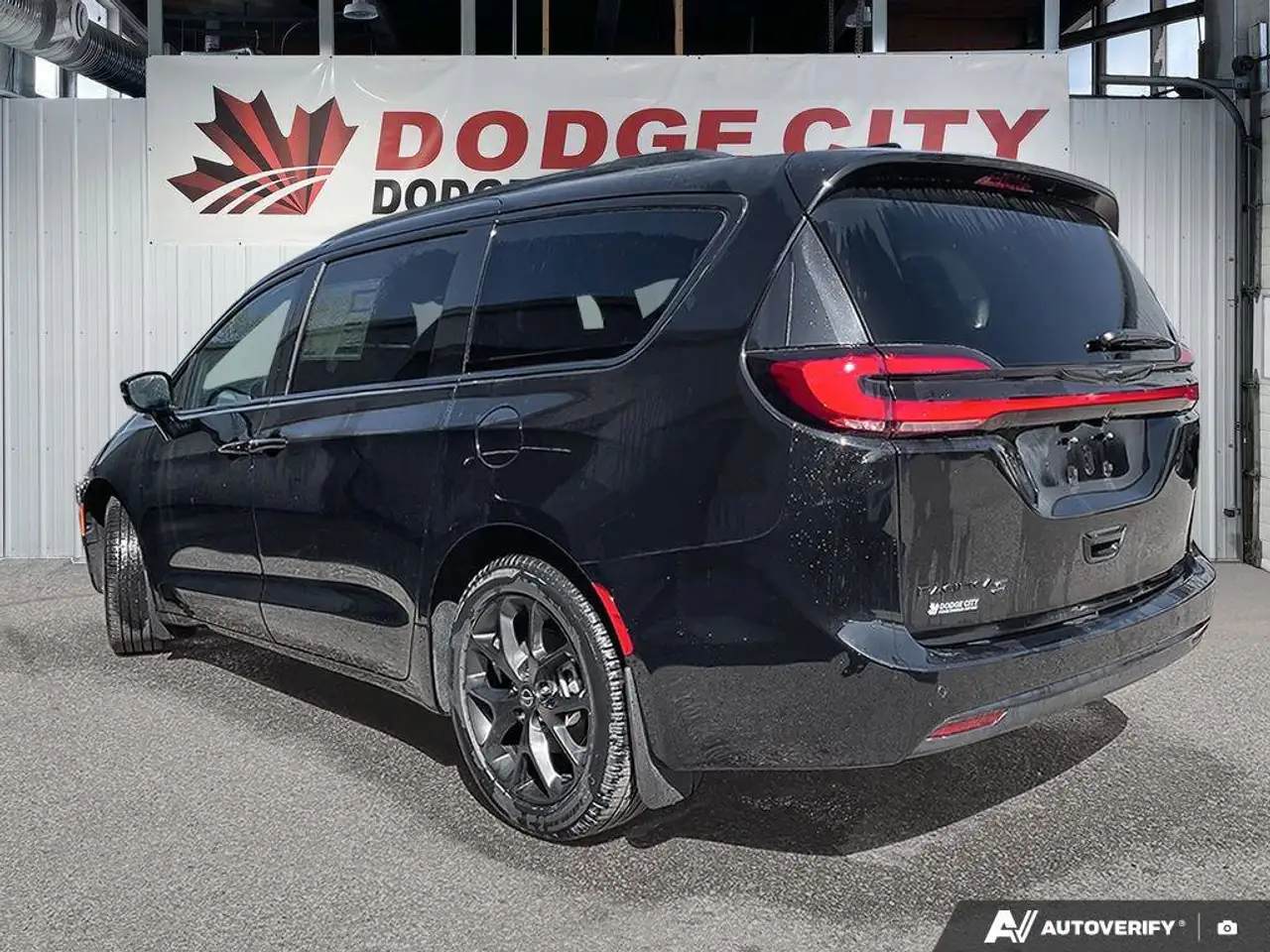 Chrysler Pacifica fotografie Chrysler Pacifica