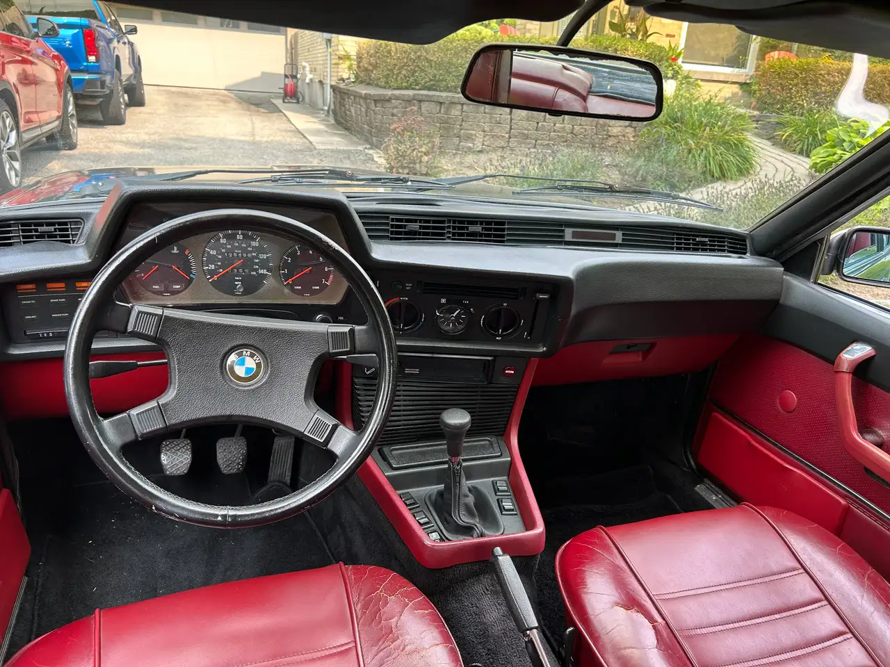 BMW 6 Series photo BMW 6 Series