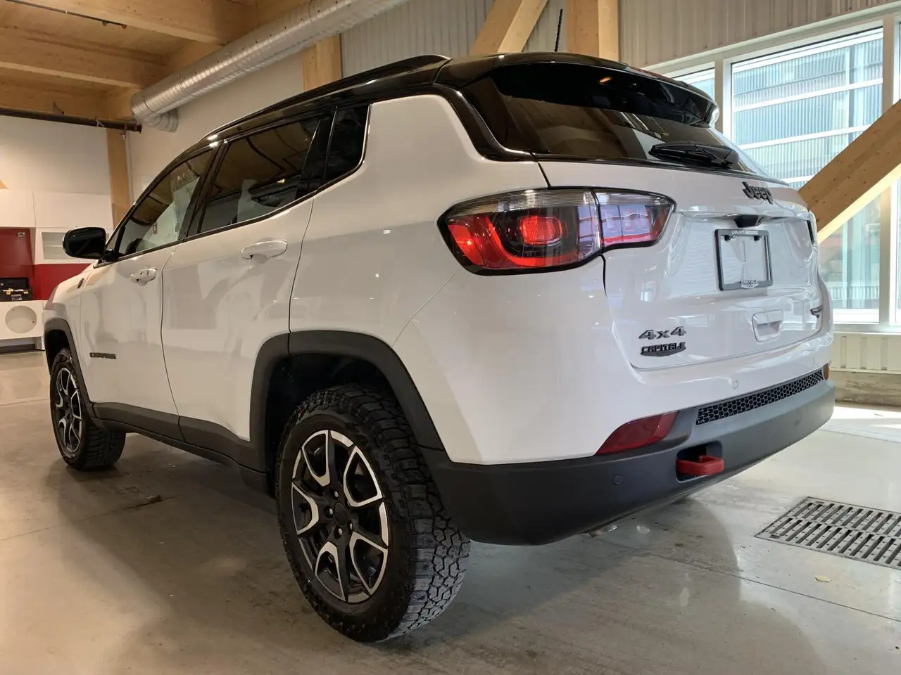 Jeep Compass снимка Jeep Compass