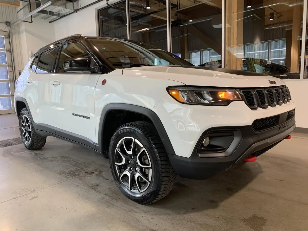 Jeep Compass снимка Jeep Compass