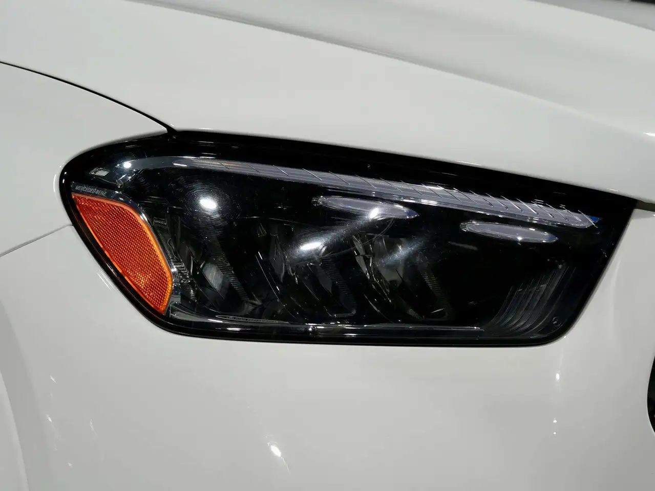 Mercedes-Benz GLE снимка Mercedes-Benz GLE