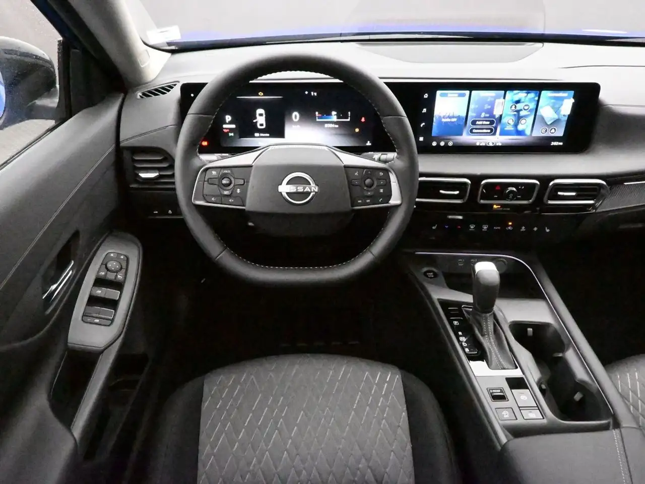 Nissan Sentra снимка Nissan Sentra