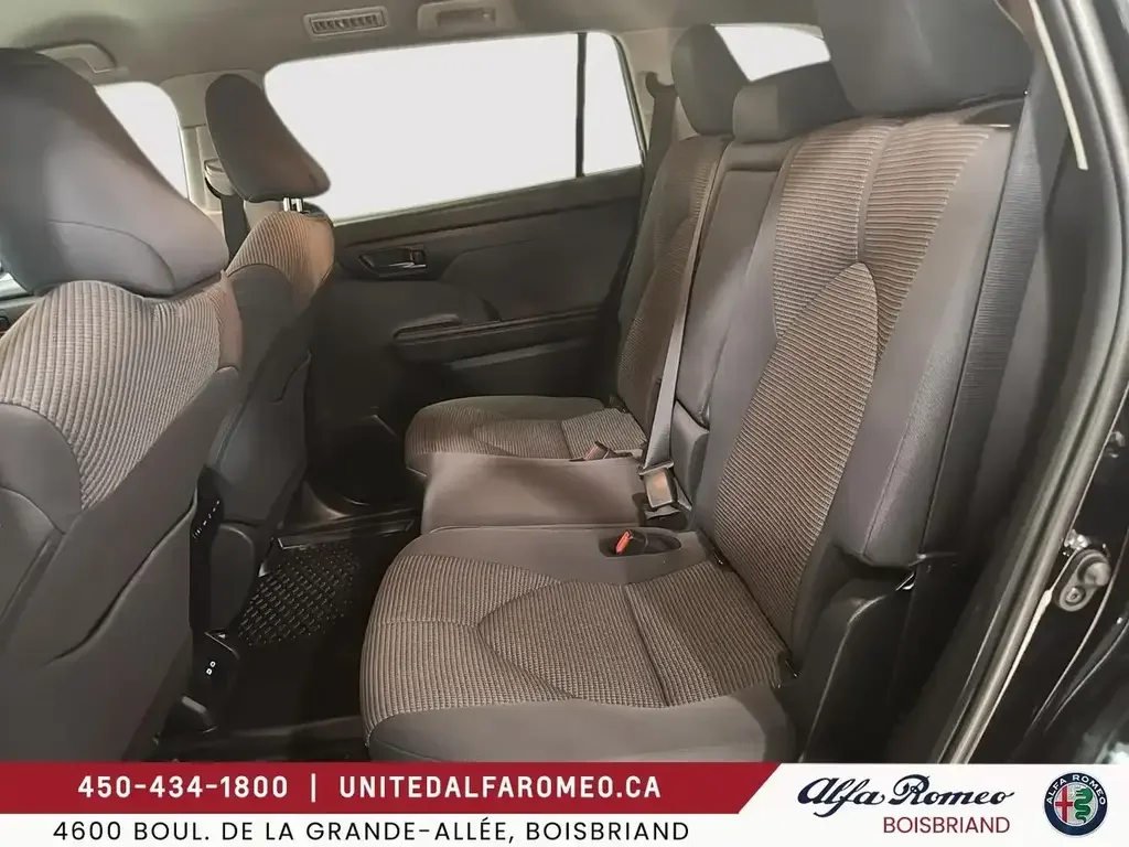 Toyota Highlander снимка Toyota Highlander