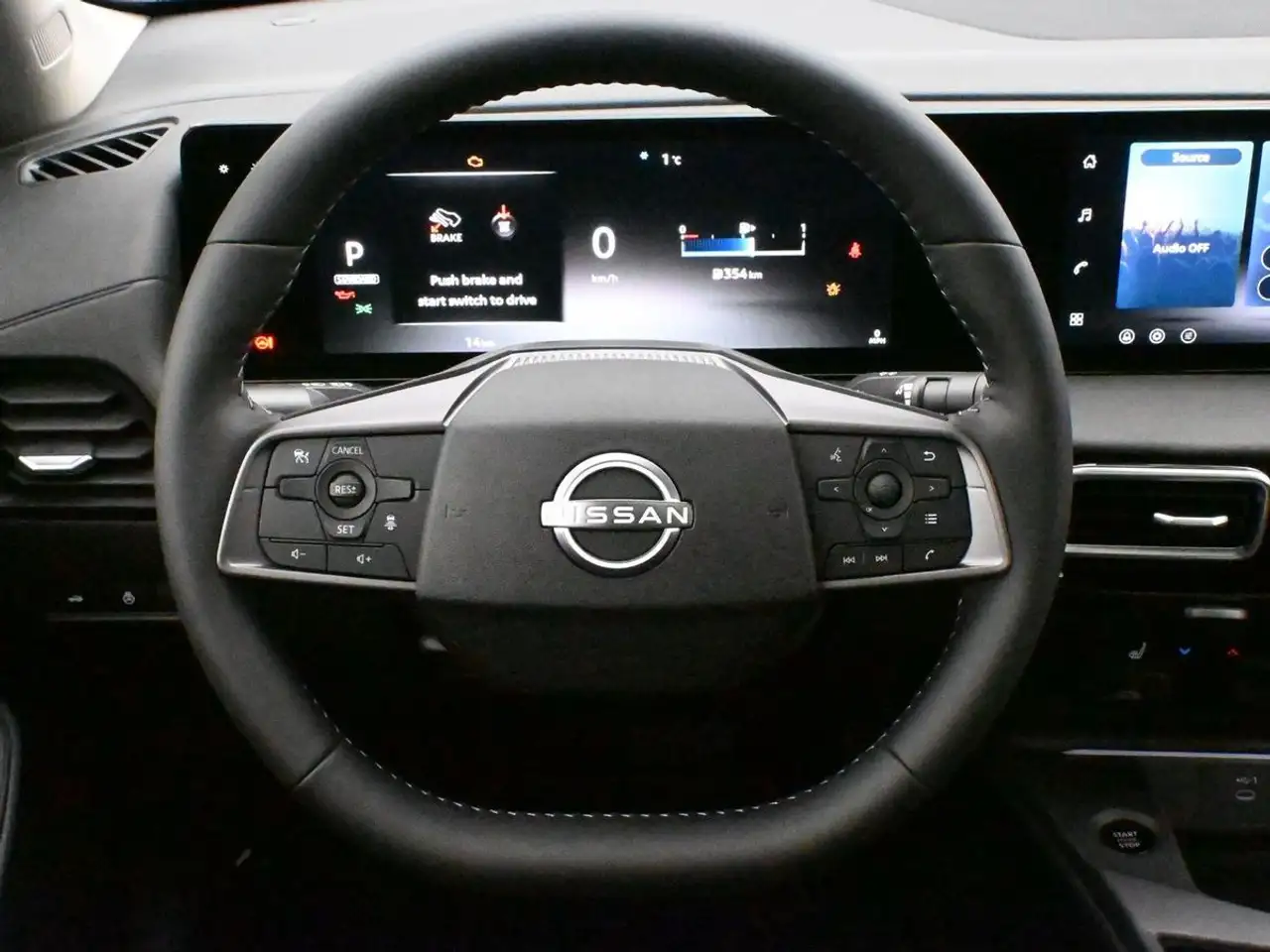 Nissan Sentra снимка Nissan Sentra