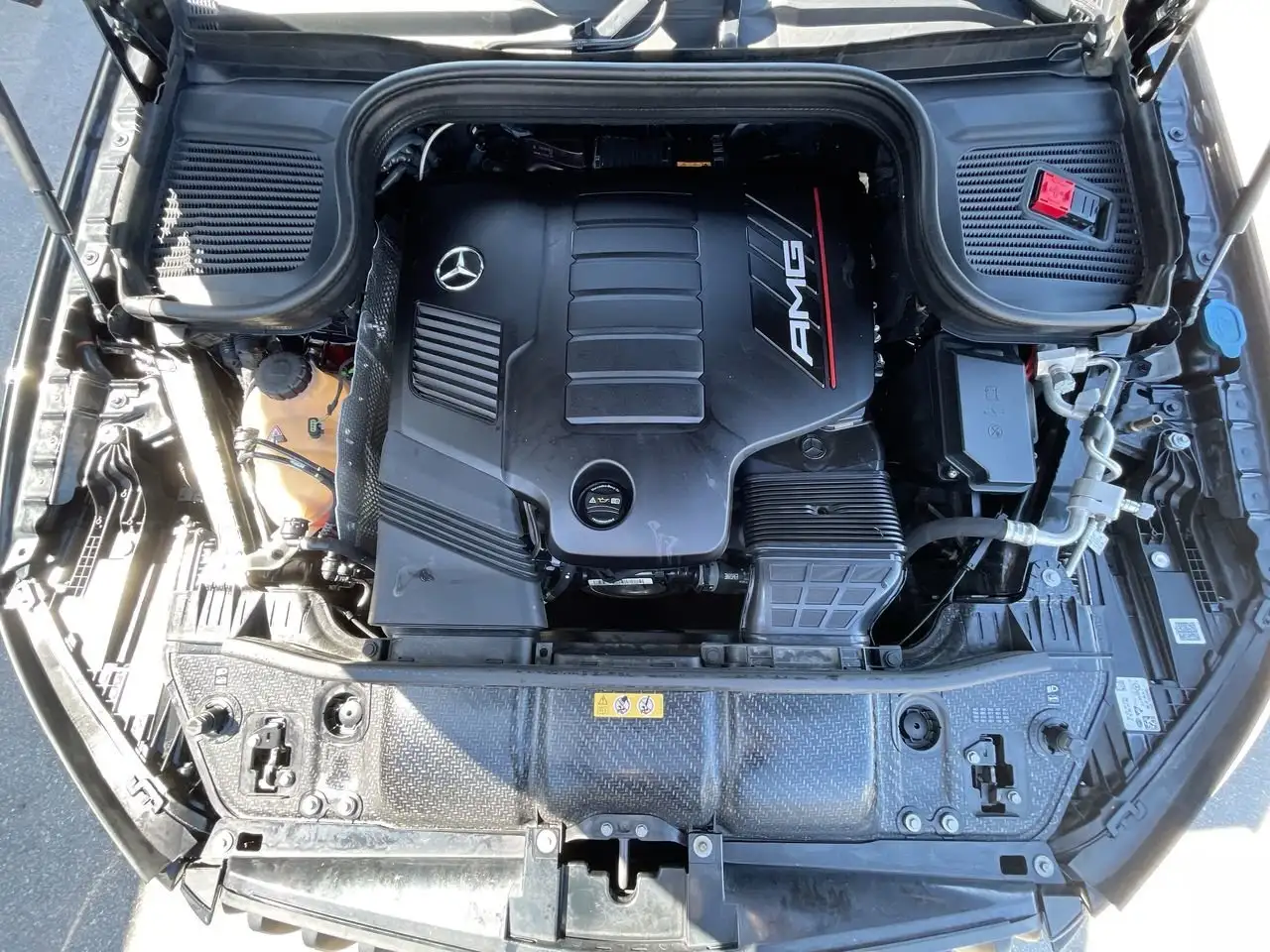 Mercedes-Benz GLE снимка Mercedes-Benz GLE