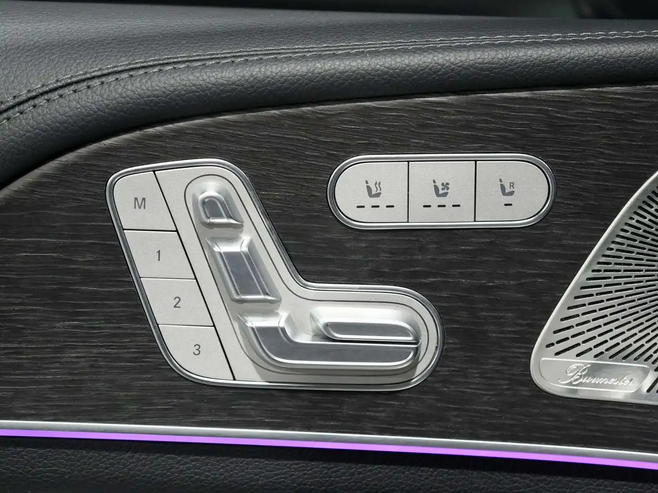 Mercedes-Benz GLE снимка Mercedes-Benz GLE
