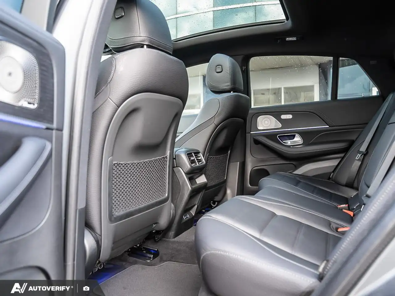 Mercedes-Benz GLE снимка Mercedes-Benz GLE