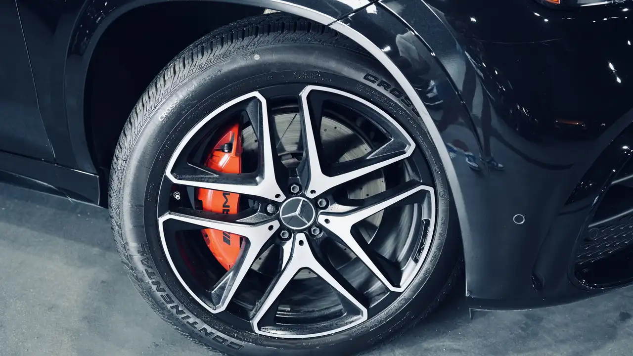 Mercedes-Benz GLE снимка Mercedes-Benz GLE
