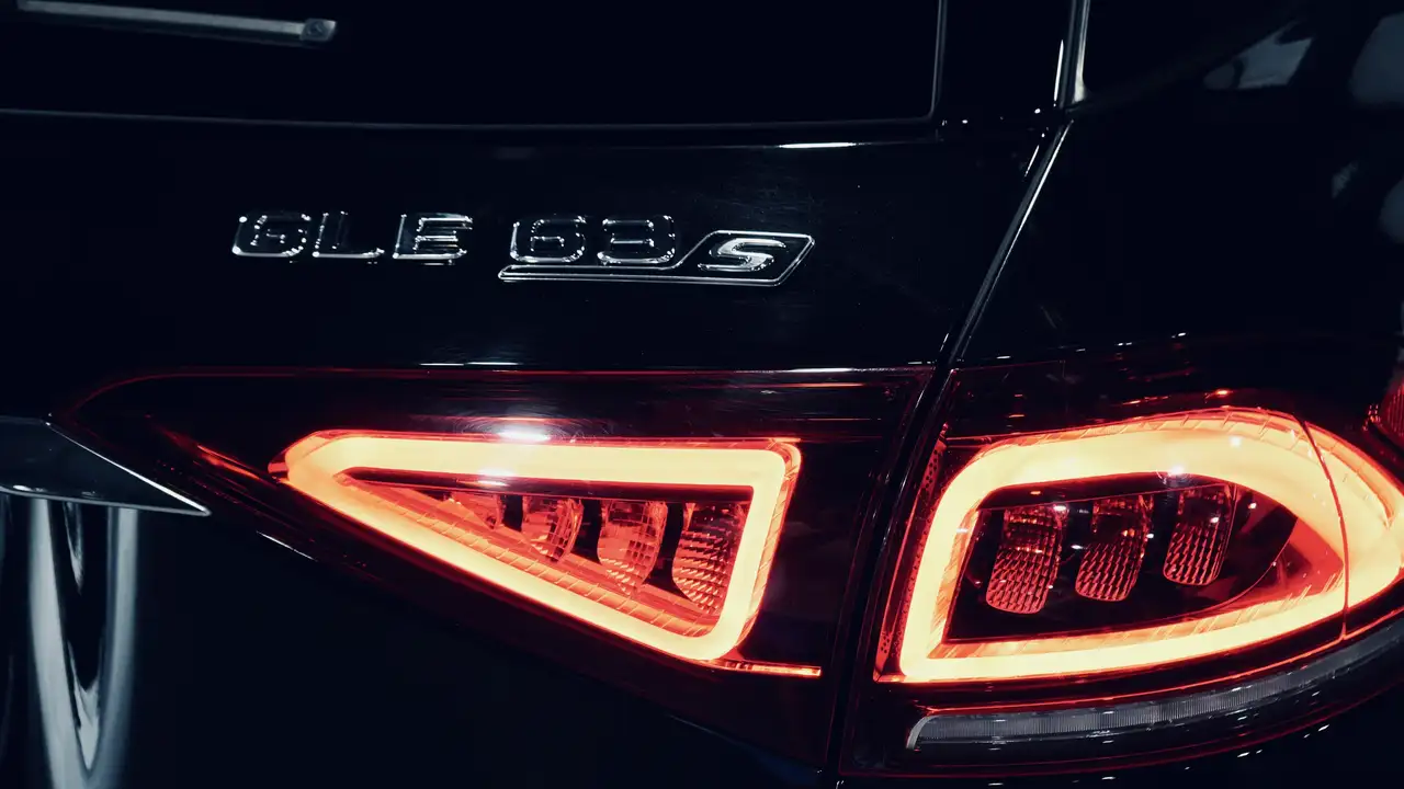 Mercedes-Benz GLE снимка Mercedes-Benz GLE