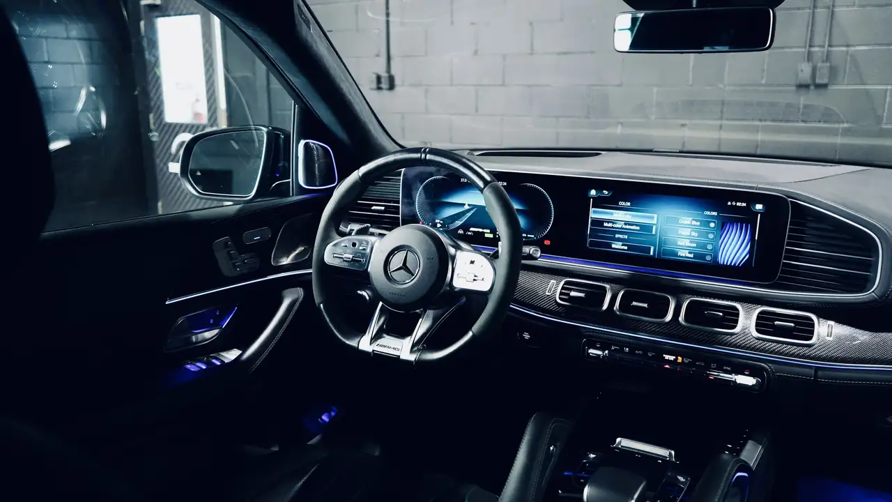 Mercedes-Benz GLE снимка Mercedes-Benz GLE