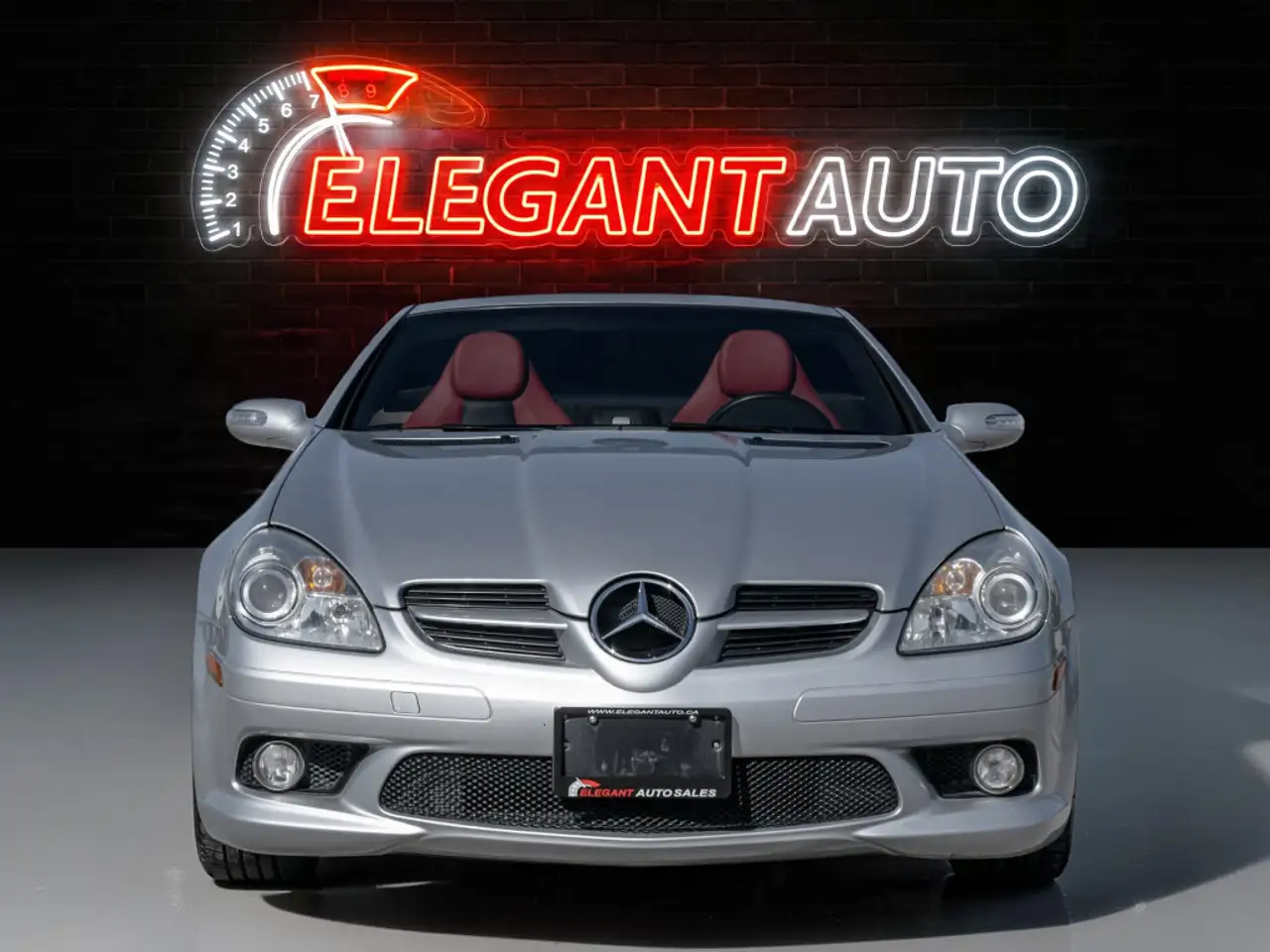 Mercedes-Benz SLK снимка Mercedes-Benz SLK