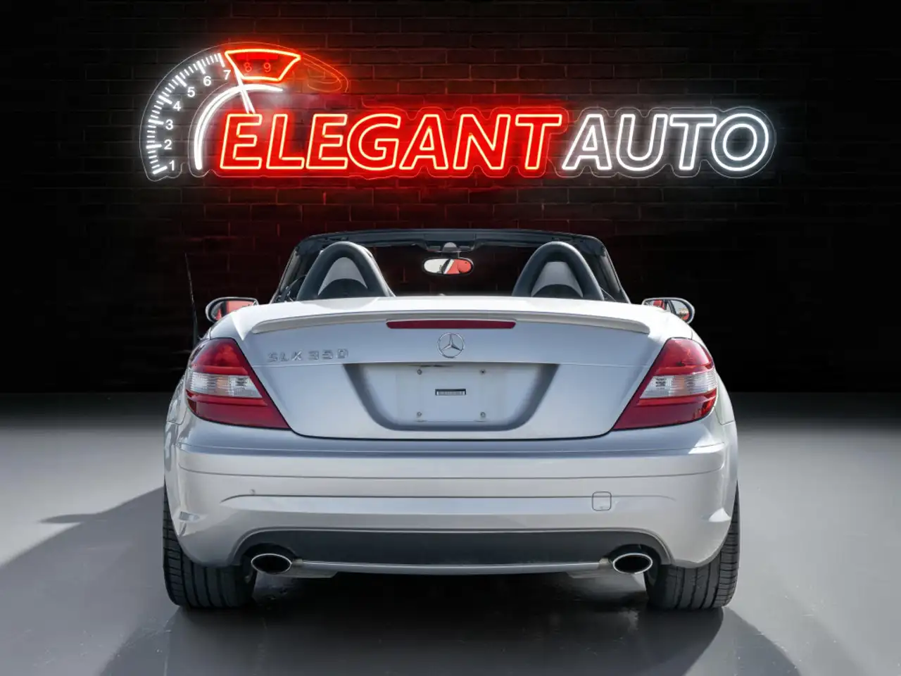 Mercedes-Benz SLK снимка Mercedes-Benz SLK