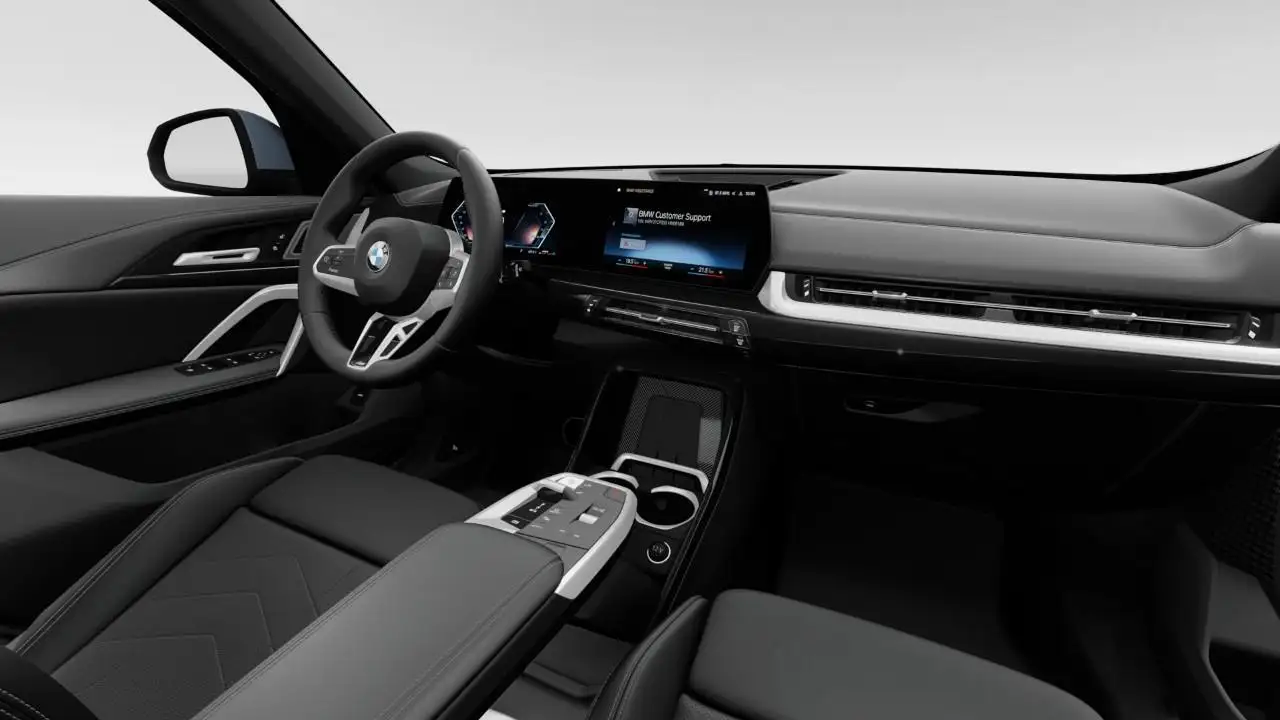 BMW X1 снимка BMW X1