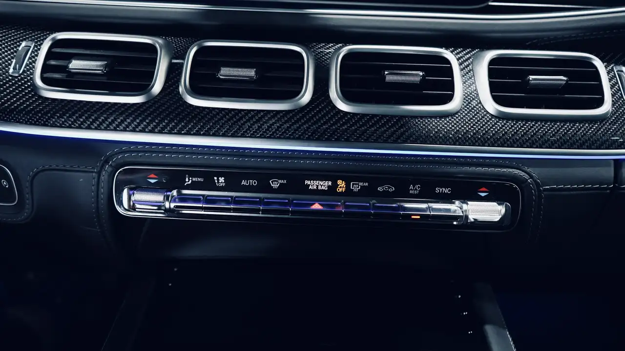 Mercedes-Benz GLE снимка Mercedes-Benz GLE