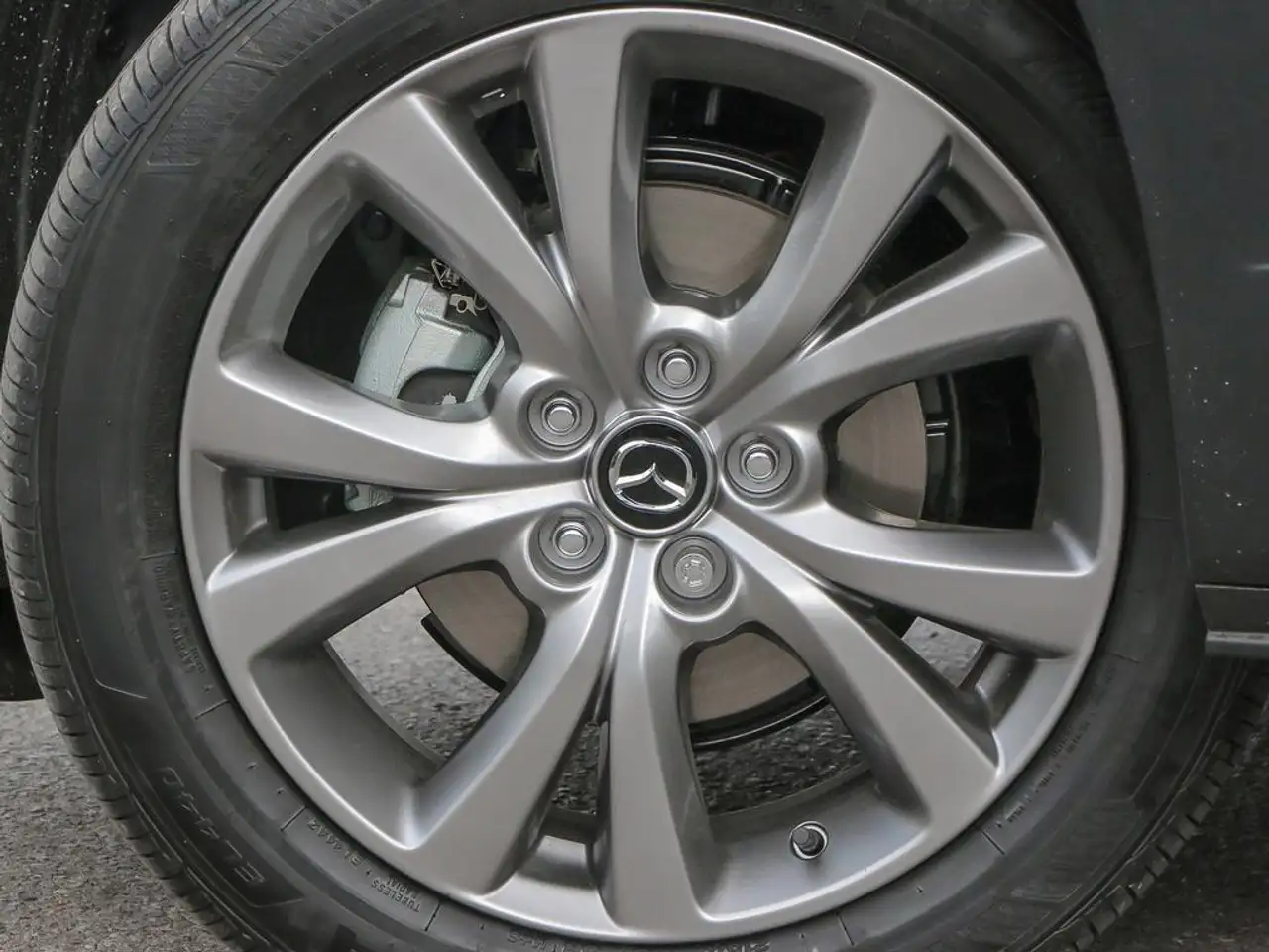 Mazda CX-30 снимка Mazda CX-30