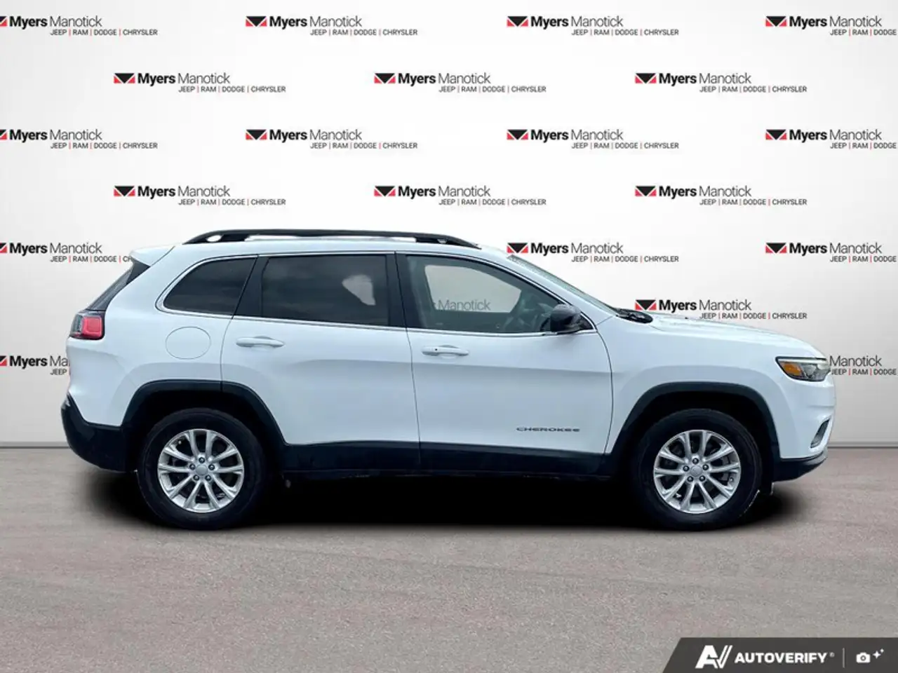 Jeep Cherokee снимка Jeep Cherokee