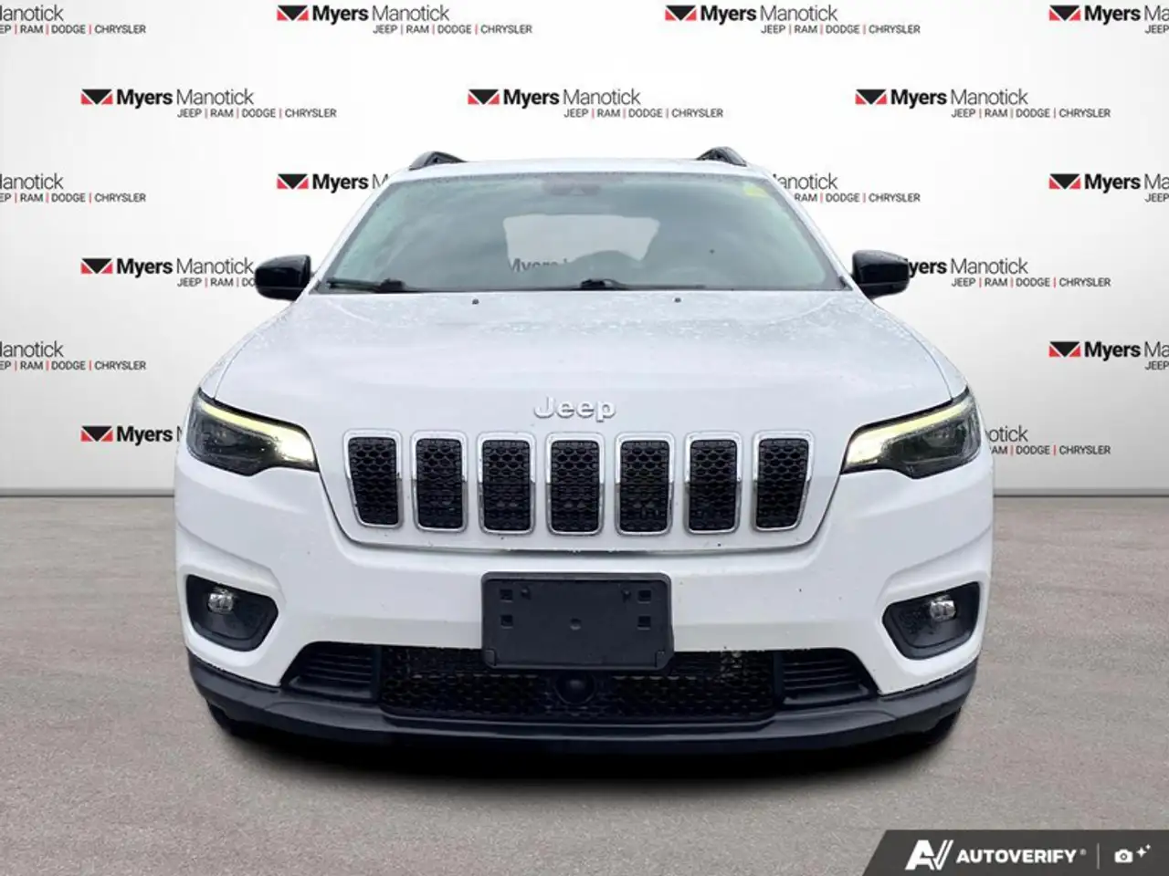 Jeep Cherokee снимка Jeep Cherokee