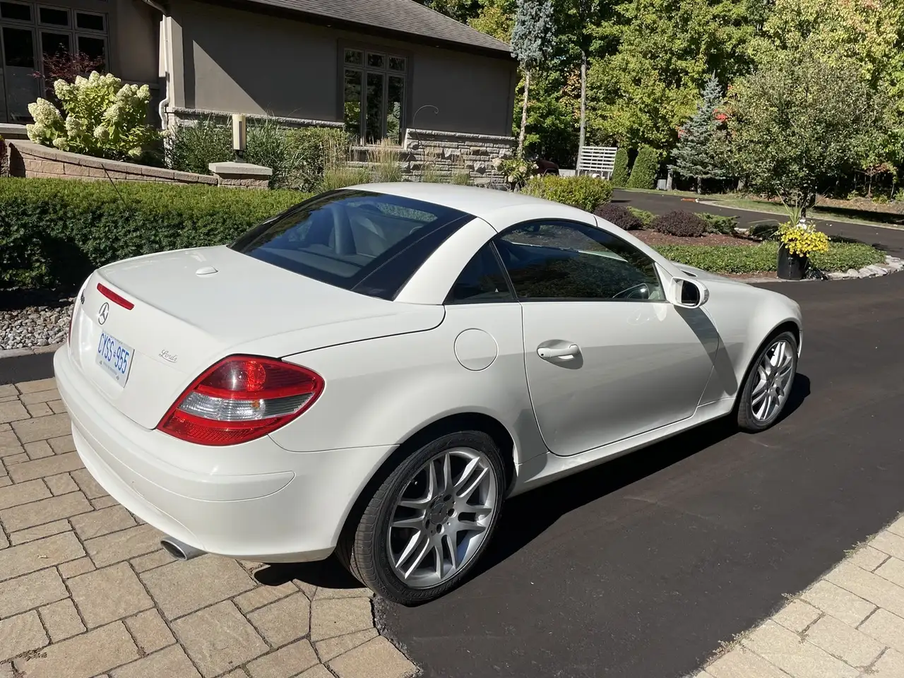 Mercedes-Benz SLK снимка Mercedes-Benz SLK