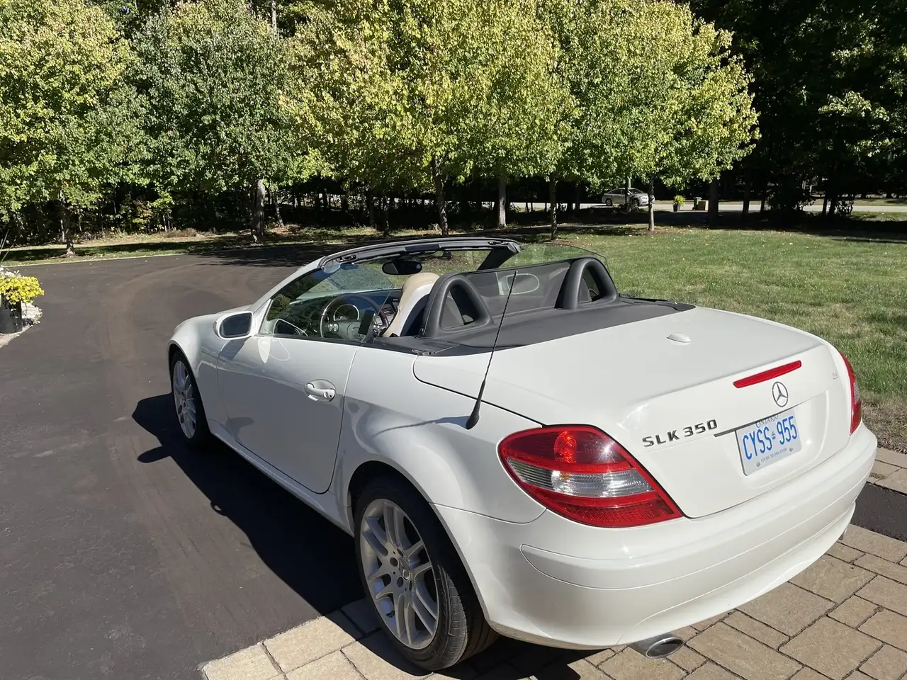 Mercedes-Benz SLK снимка Mercedes-Benz SLK