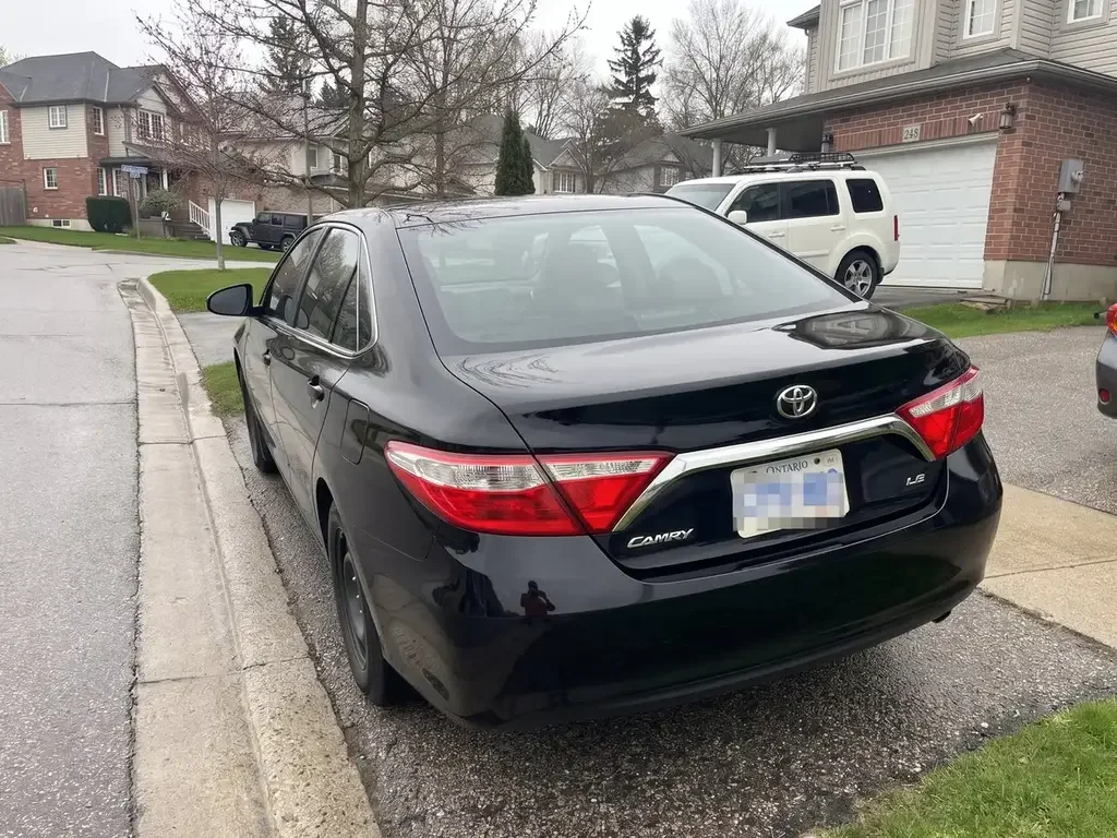 Toyota Camry снимка Toyota Camry