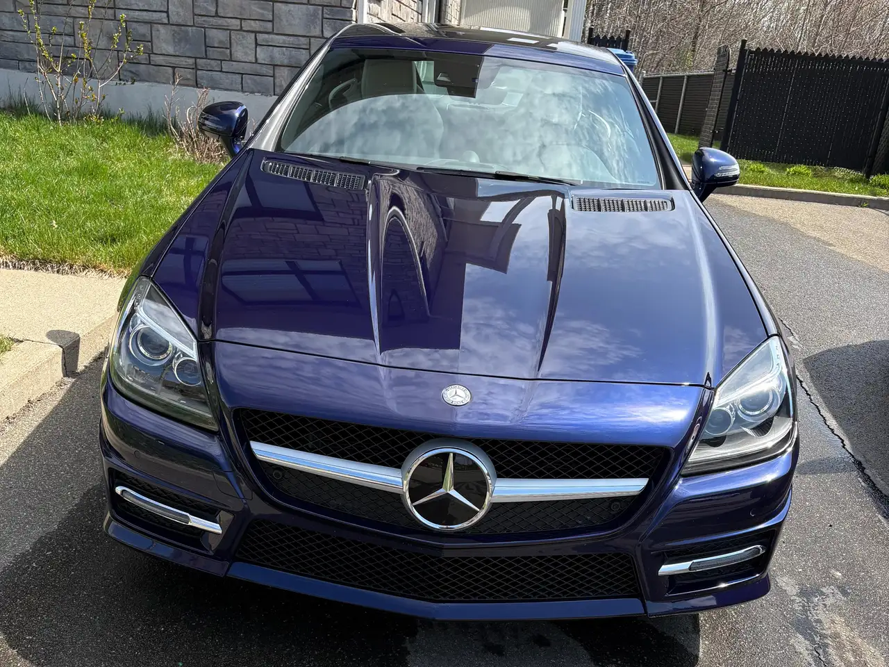 Mercedes-Benz SLK снимка Mercedes-Benz SLK