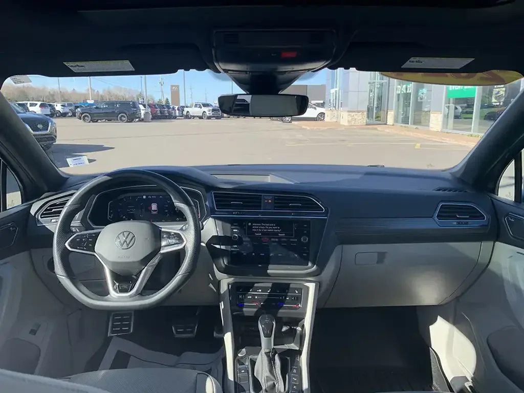 Volkswagen Tiguan снимка Volkswagen Tiguan