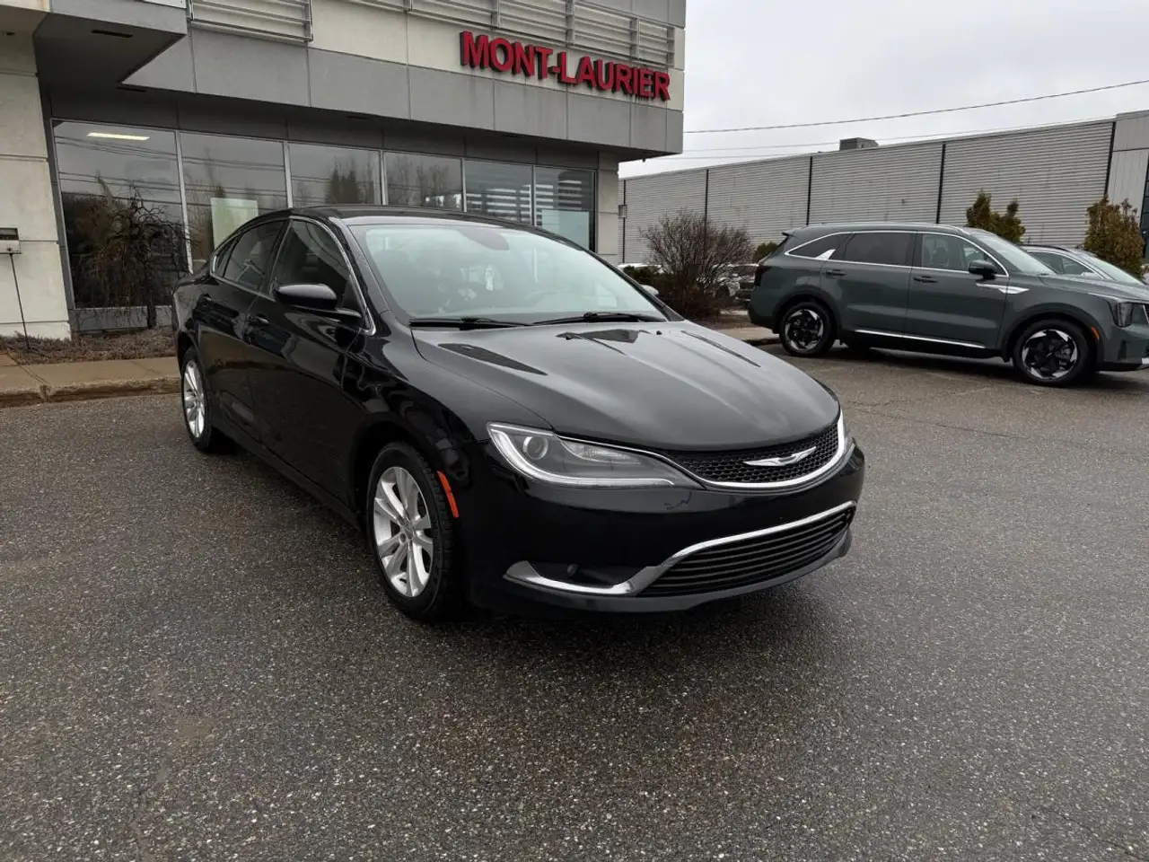 2016 Chrysler 200