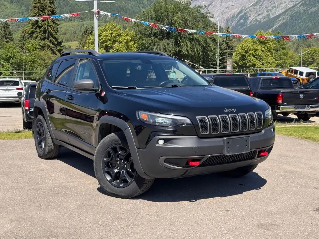 Jeep Cherokee photo Jeep Cherokee