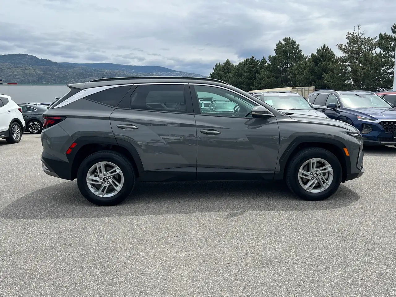 Hyundai TUCSON photo Hyundai TUCSON
