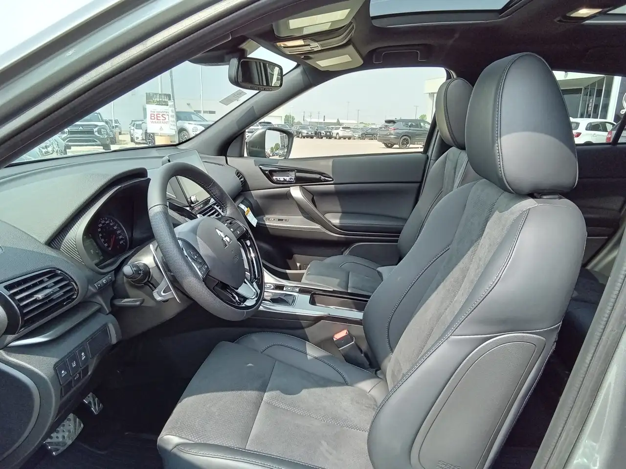 Mitsubishi Eclipse Cross photo Mitsubishi Eclipse Cross