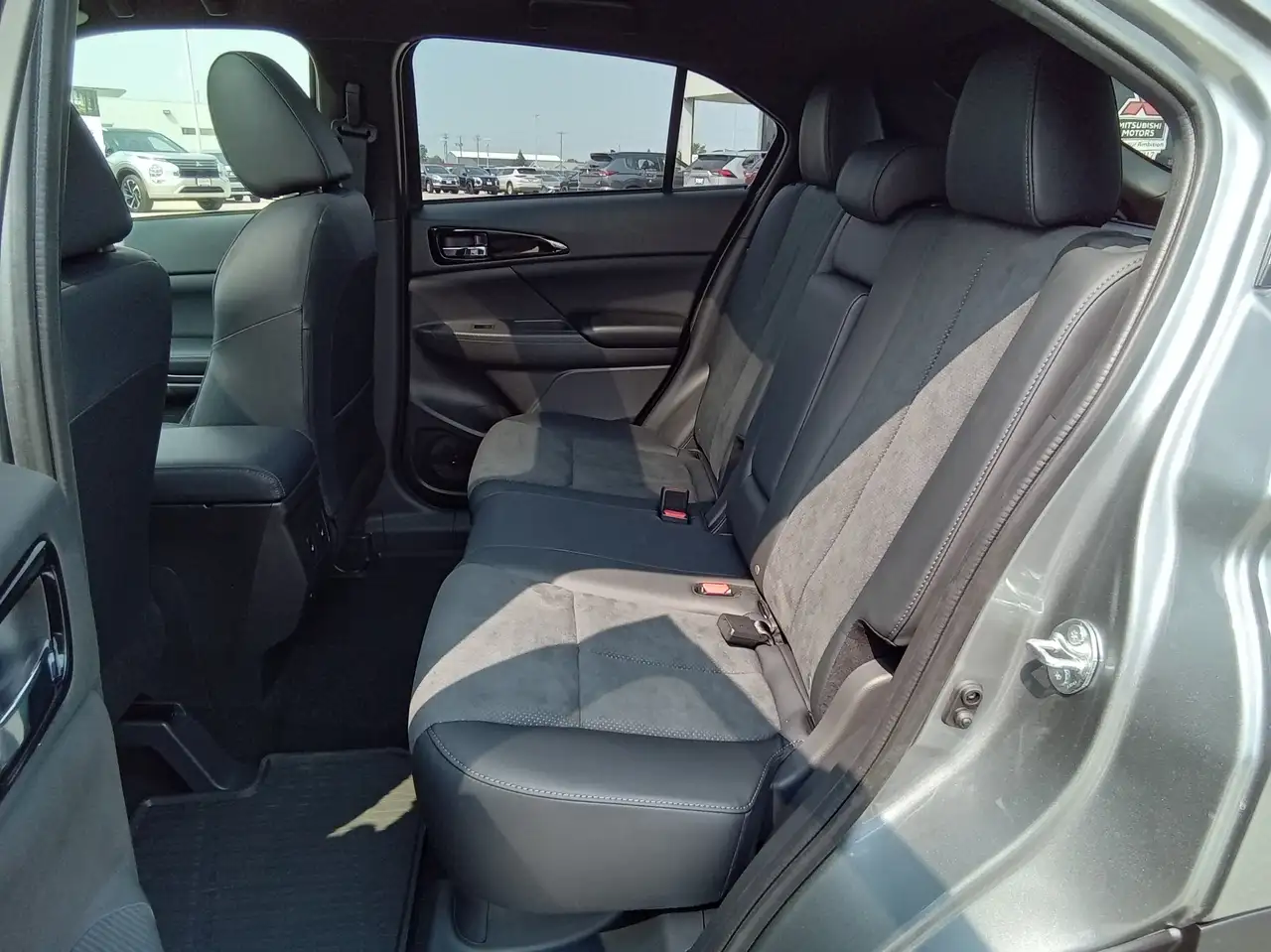 Mitsubishi Eclipse Cross photo Mitsubishi Eclipse Cross