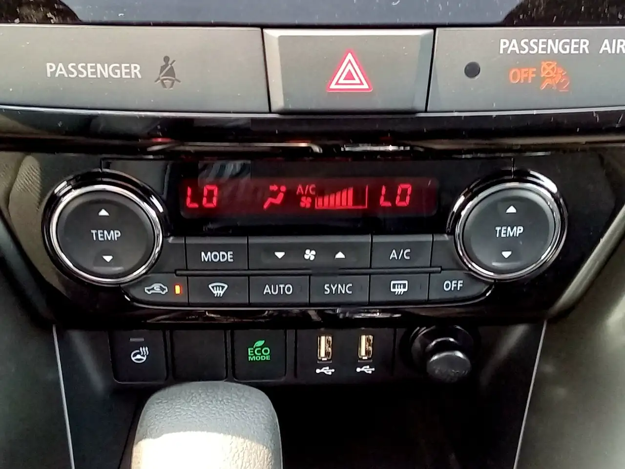 Mitsubishi Eclipse Cross photo Mitsubishi Eclipse Cross