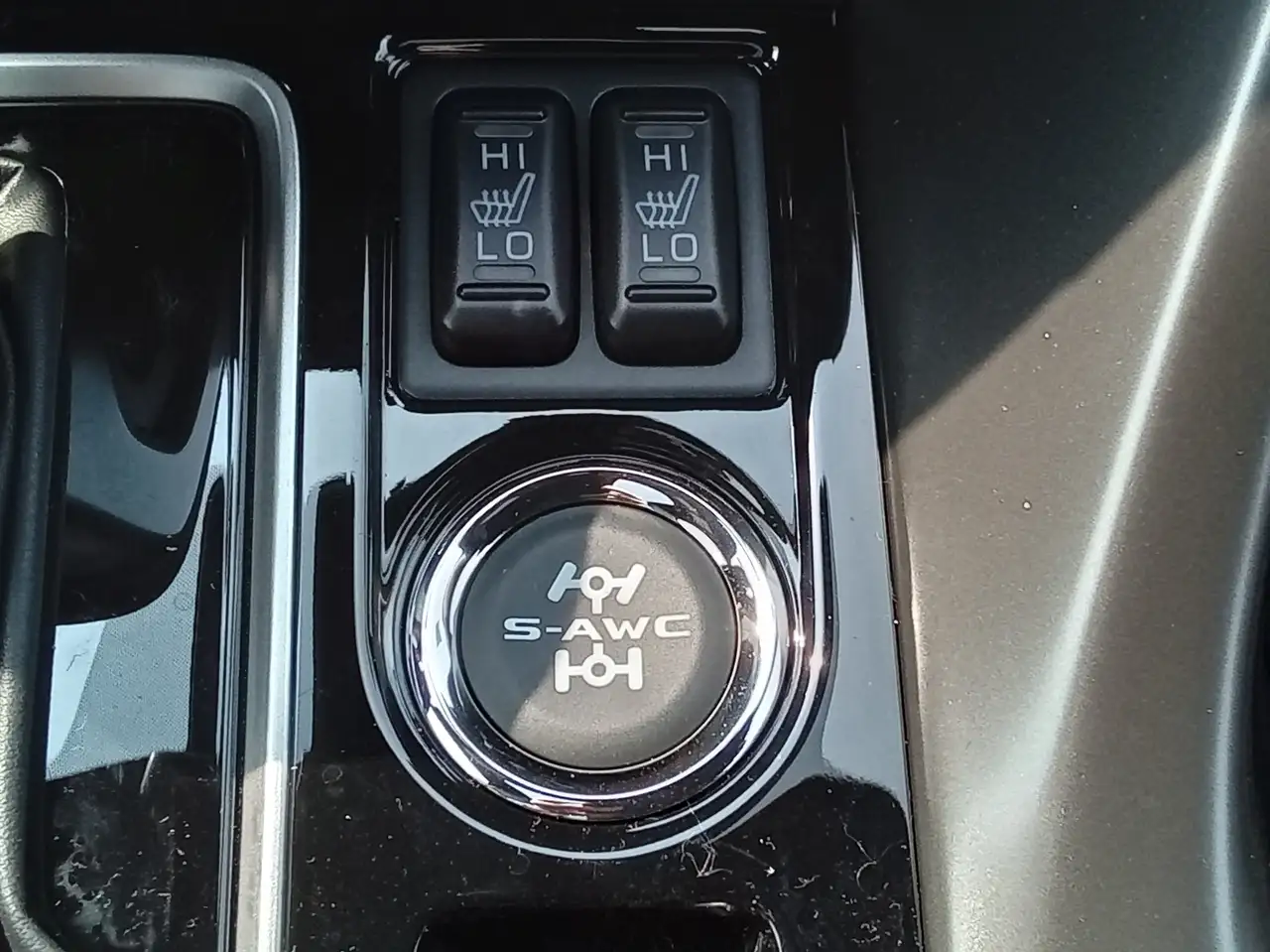 Mitsubishi Eclipse Cross photo Mitsubishi Eclipse Cross