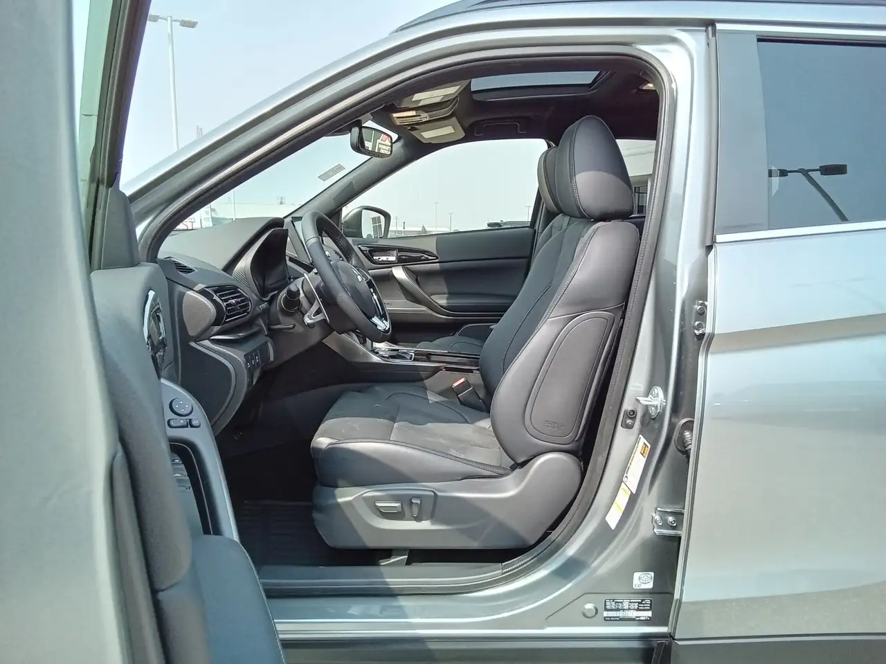 Mitsubishi Eclipse Cross photo Mitsubishi Eclipse Cross