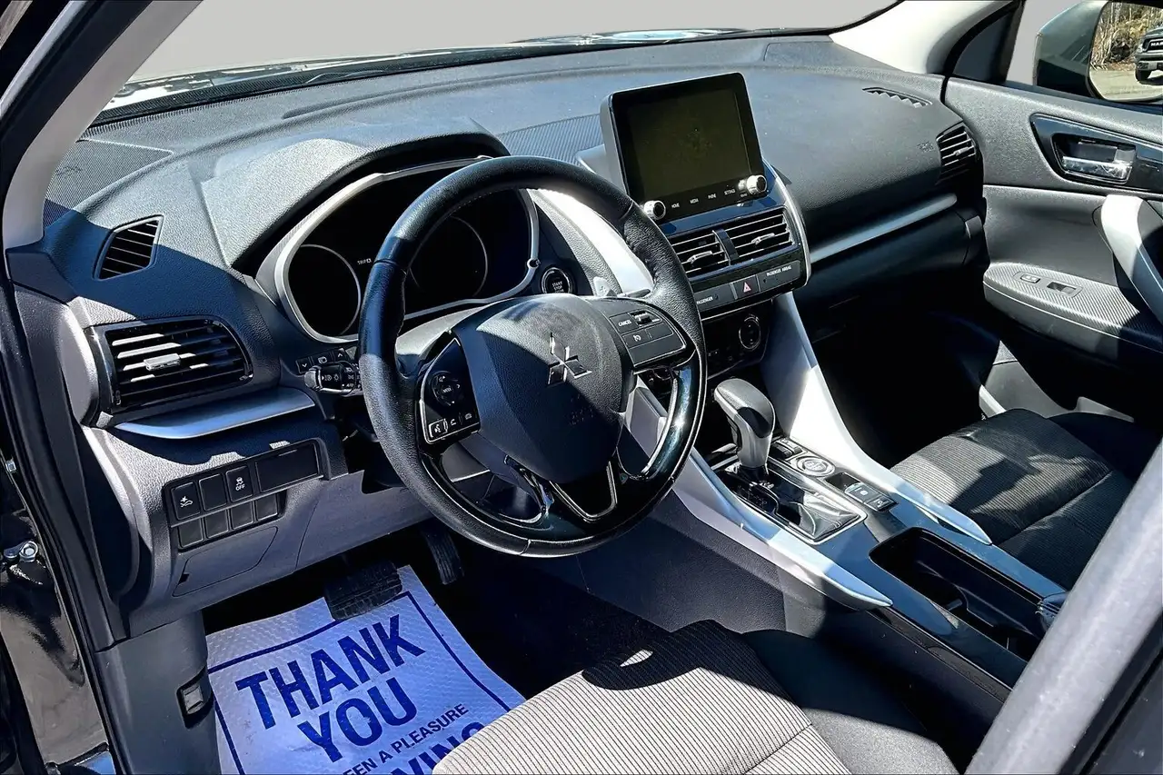 Mitsubishi Eclipse Cross снимка Mitsubishi Eclipse Cross