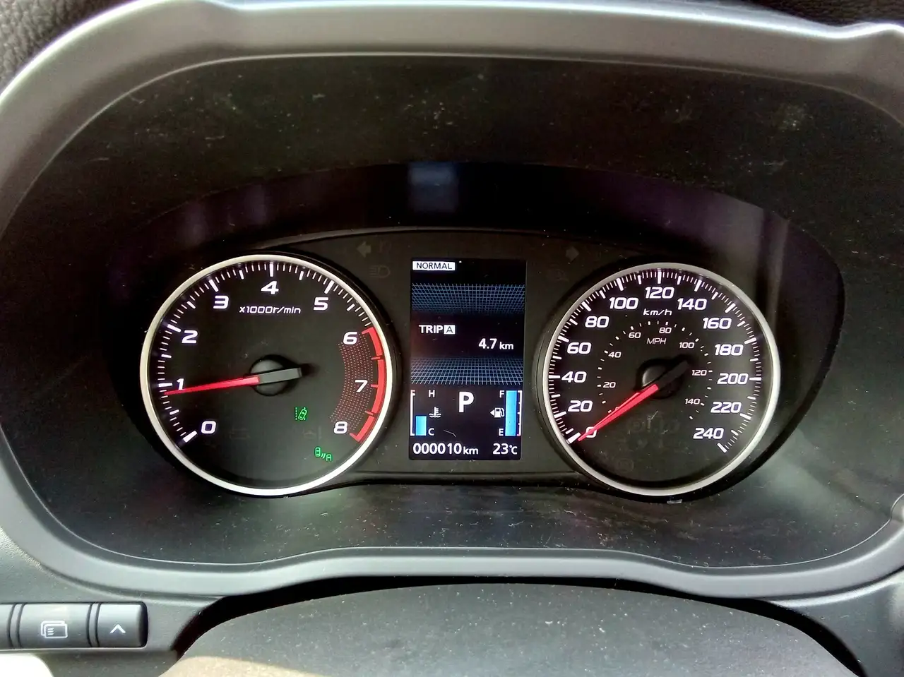 Mitsubishi Eclipse Cross photo Mitsubishi Eclipse Cross