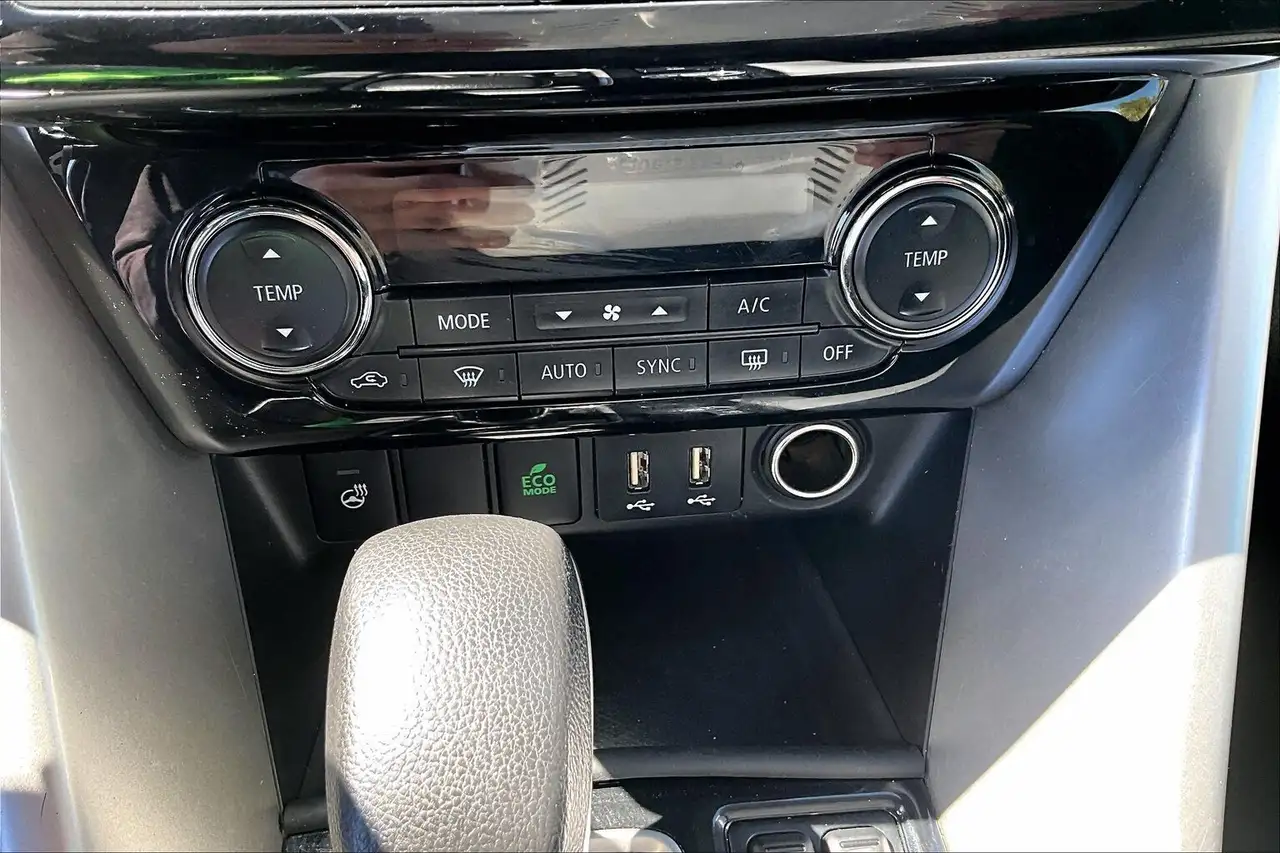 Mitsubishi Eclipse Cross снимка Mitsubishi Eclipse Cross