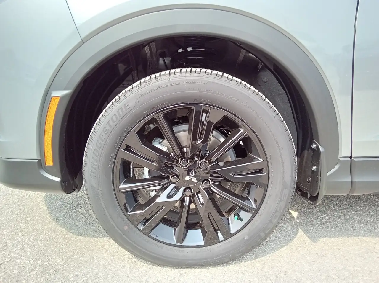 Mitsubishi Eclipse Cross photo Mitsubishi Eclipse Cross